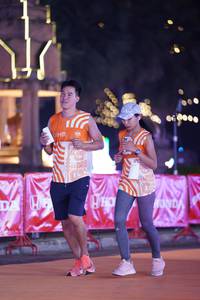 BIB: 
                            <button type="button" onclick="openModal(24549747)" class="btn btn-primary btn-sm float-right btn-popup" data-toggle="modal" data-target=".modal-high-quality">
                        <i class="fas fa-shopping-cart"></i> Add to Cart
                    </button>
                                            <button type="button" onclick="isThisMe(24549747, true)" class="btn btn-success btn-sm float-right btn-popup btn-isme hidden" data-toggle="tooltip" data-placement="bottom" title="นี่คือรูปของคุณใช่ไหม คลิกที่นี่เพื่อเอาเข้าอัลบั้ม">
                        <i class="fas fa-plus"></i> Add to album
                    </button>
                    <button type="button" onclick="isThisMe(24549747, false)" class="btn btn-warning btn-sm float-right btn-popup btn-isnotme hidden">
                        <i class="fas fa-ban"></i> Remove from album
                    </button>